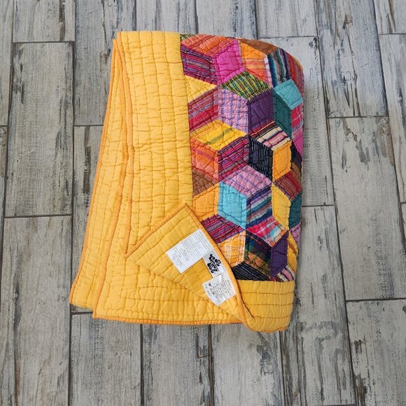 Quilt The Company Store King 95 X 103 Yellow Geometric Pattern Blue Patchwork - Picture 1 of 8